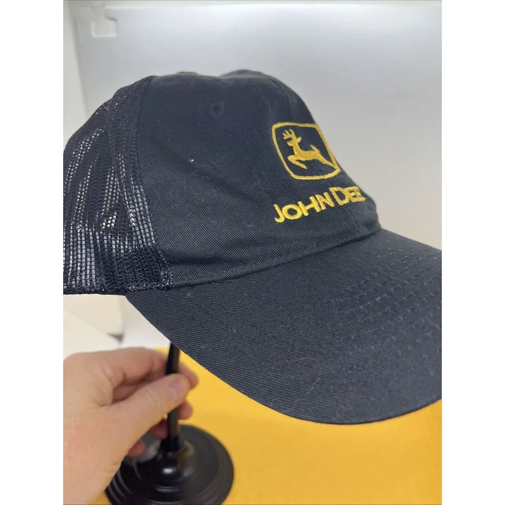 John Deere Mesh Snapback Embroidered Trucker Hat Black Yellow Used Excellent‎